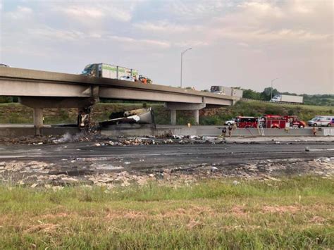 Photos Fiery Crash Shuts Down Kansas Turnpike Near Topeka Service Area