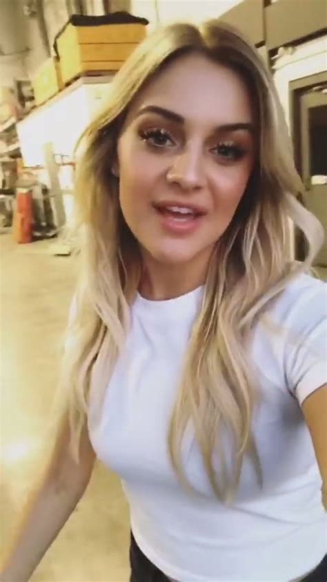 Pin By Sarah Sullivan On Kelsea Ballerini ️ Kelsea Ballerini