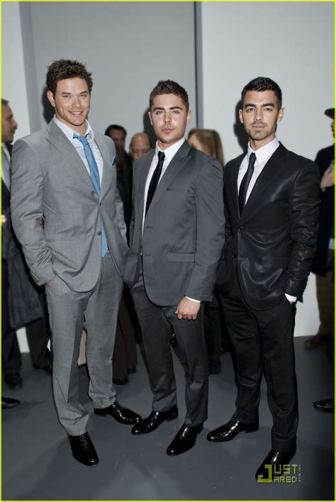 Zac Efron Calvin Klein Show With Joe Jonas Photo 2519205 Joe Jonas