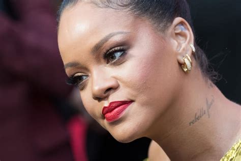 Rihannas Nose Is Inspiring A Stunning New Plastic Surgery Trend