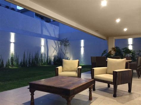 Iluminación patio y sala #Elecva | Iluminación, Interior exterior, Iluminación interior