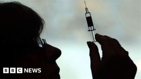 Meningitis B Vaccine For 100 People After Teens Death
