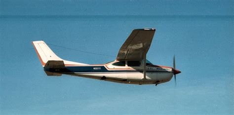 Go partner terbaru 182 подробнее. Cessna 182 RG II Specifications, Cabin Dimensions, Performance