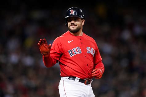 Boston Red Sox Offseason 2021 2022 Preview Number One Winter Priority Over The Monster