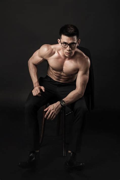 291/12 trần cao vân, thanh khê, tp. Grand Boyzone: Nguyễn Duy Hải