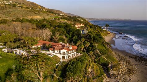 Cindy Crawfords Former Mediterranean Style Malibu Villa Sells