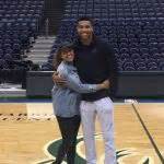 Giannis antetokounmpo's bio and a collection of facts like bio, nba, net worth, current team, salary, contract, nationality, trade, injury, height, stats, family, affair, girlfriend, dating, age, facts. Giannis Antetokounmpo's Girlfriend Mariah Riddlesprigger ...