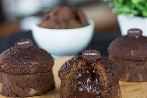 Namun, ternyata istana memiliki lebih dari satu resep banana bread. 17 Roti Favorit di BreadTalk, Mana yang Kamu Suka? Halaman ...