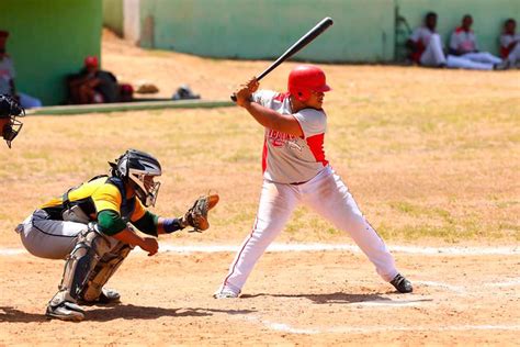 El Béisbol Dominicano Cree Encontrar La Fórmula Para Su Liga De Verano