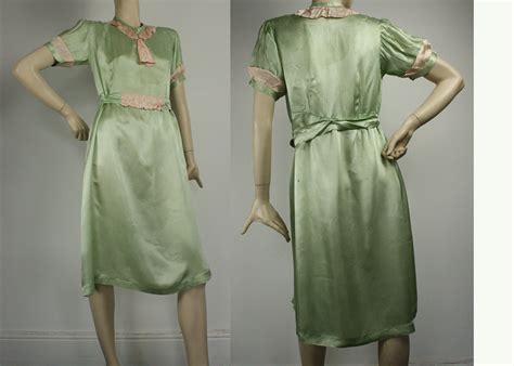 Vintage 1930s Silky Rayon Satin Pastel Green And Peach Trim Etsy