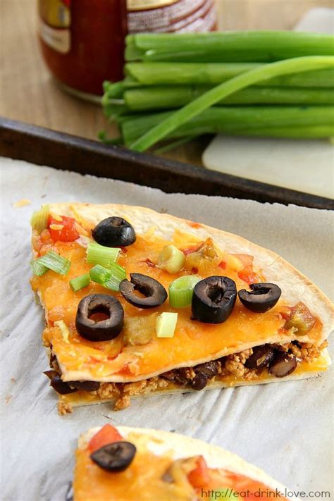 Easy Homemade Mexican Pizza Recipe 2023 Atonce