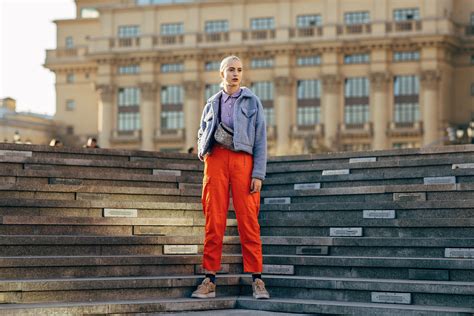 The Best Street Style From Russia Fashion Weeks Spring 2019 Shows Its All About Balancing