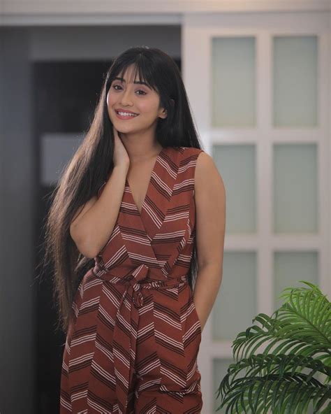 Shivangi Joshi Makes A Strong Fashion Statement In These