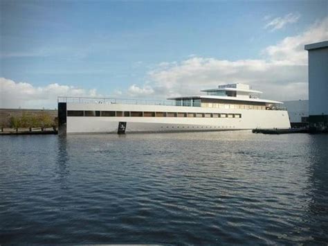 Steve Jobs Venus Yacht By Philippe Starck Unveiled