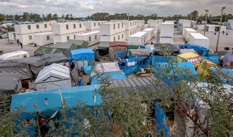 Calais Jungle France Begins Clearing Migrant Camp Cnn