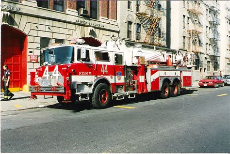 Fdny Tower Ladder 44 S Bronx Ny A Photo On Flickriver