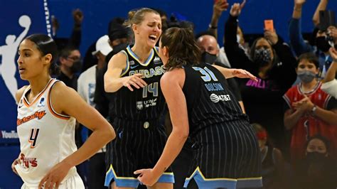 Wnba Finals Chicago Sky Win Franchises First Ever Championship