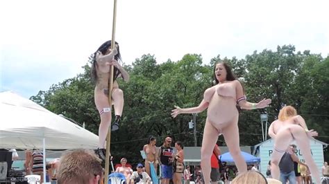 Nude Big Boobs Strippers Dancing In Public Xdancestream
