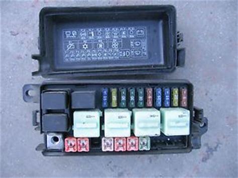 Each fuse box holds various fuses that are responsible for many electrical components. Wiring Diagram: 28 2009 Mini Cooper Fuse Box Diagram