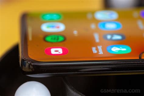 Samsung Galaxy S21 Ultra Long Term Review Display