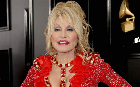 Dolly Parton lines up Christmas TV special - The Tango