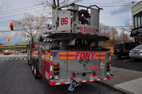 Fdny Tower Ladder 86 St10022 2010 Seagrave 75 Aerialscope