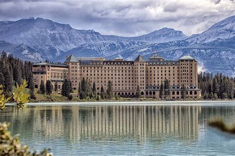 El Lago Louise En Alberta Canadá