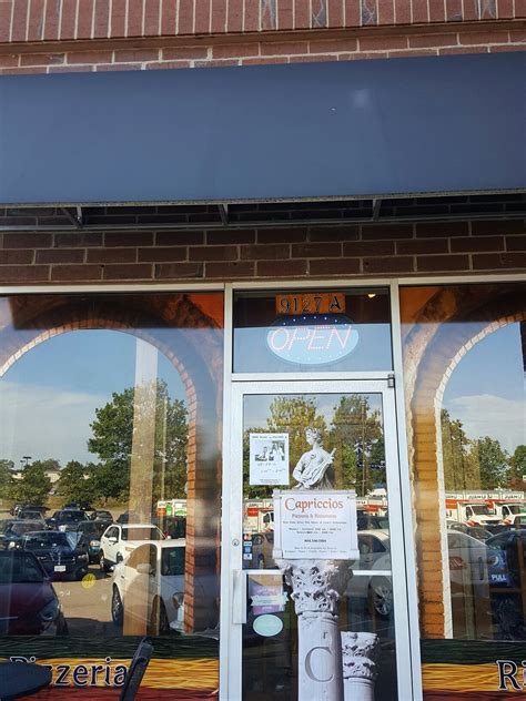 CAPRICCIOS ITALIAN RESTAURANT, Richmond - Photos & Restaurant Reviews