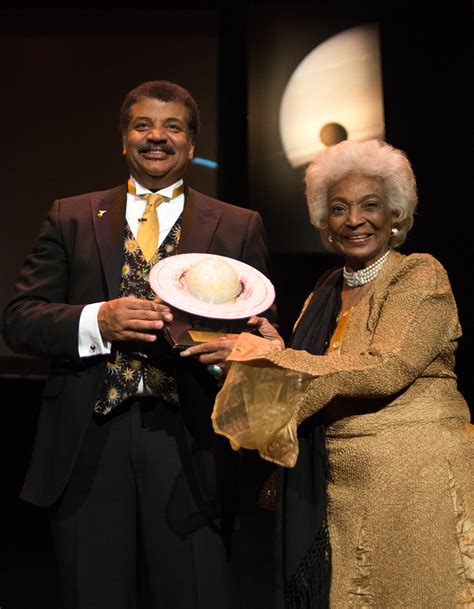 Neil Degrasse Tyson Receives Cosmos Award The Planetary Society