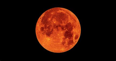 Watching The Super Blood Wolf Moon What To Know About This Lunar