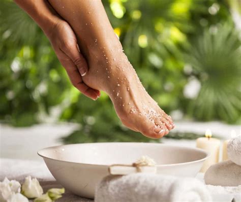 3 Natural Diy Foot Soaks To Easily Remove Dead Skin