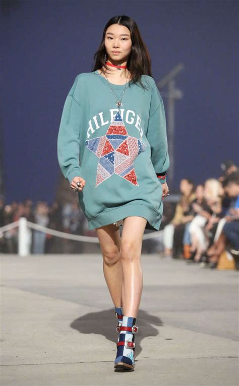 Tommy Hilfiger X Gigi Hadids Spring 2017 Collection Is A