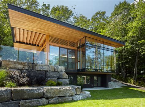 Modern Cottage in Penetanguishene, Ontario | Modern cottage, Contemporary cottage, Cottage house ...