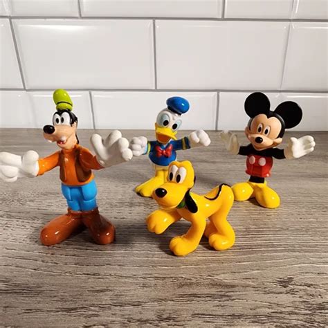 Lot Of 4 Disney Mickey Mouse Clubhouse Goofy Donald Duck Pluto Figures