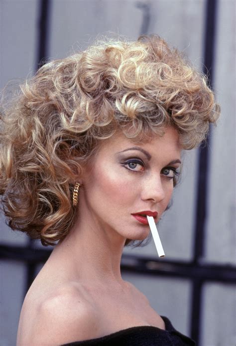 Olivia Newton John în Grease 1978 Grease Movie Womens Hairstyles Sandy Grease