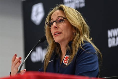 Nwsl Commissioner Talks Expansion Salary Cap Media Rights And More Before 2023 Draft The