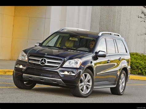 I replaced the battery in the key fob. 2010 Mercedes-Benz GL450 - Front | Wallpaper #86
