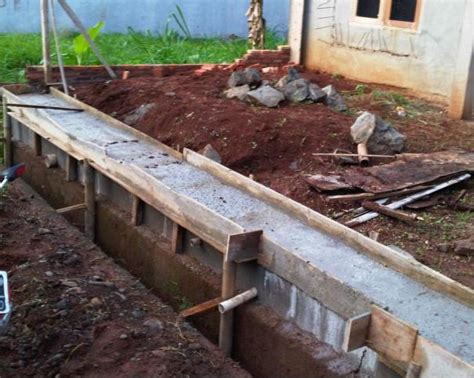 Pagar adalah bagian rumah yang pertama kali terlihat, tampak depan akan memberikan kesan keindahan dan keelokan pertama sebelum bagian rumah lainya. PERKHIDMATAN MEMBUAT PAGAR PUCHONG-JALAN MERANTI ~ Tukang ...