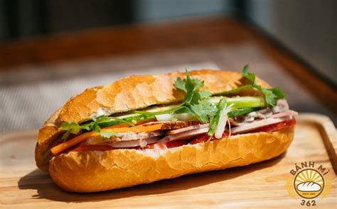 Plain banh mi is also eaten as a staple food. Banh Mi 362 (ホーチミン) の口コミ29件 - トリップアドバイザー