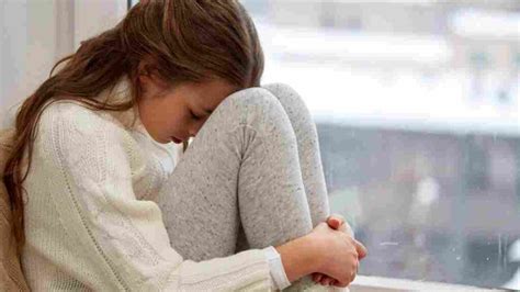 10 Symptoms Of Daughters Of Narcissistic Mothers Carla Corelli