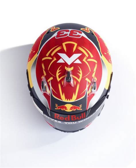 Ben je op zoek naar max verstappen en red bull racing merchandise? FOTO'S en VIDEO: Max Verstappen toont nieuwe helm: "Het ...
