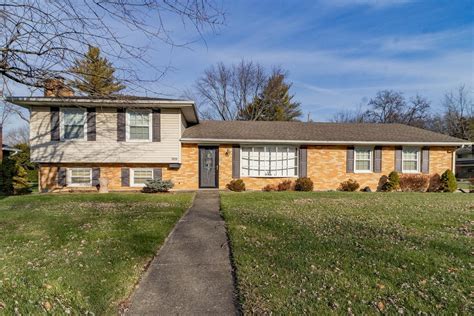 5236 Patricia Dr, Fairfield, OH 45014 | Zillow