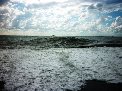 Sea Ship Horizon Waves Foam Storm Black Sea Beach Wallpapers Hd