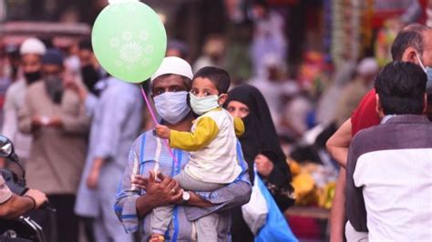India Coronavirus Why Is India Reopening Amid A Spike In Cases Bbc News