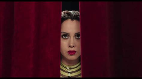 egyptian icon oum kulthum featured in new film screened at venice film festival egyptian streets