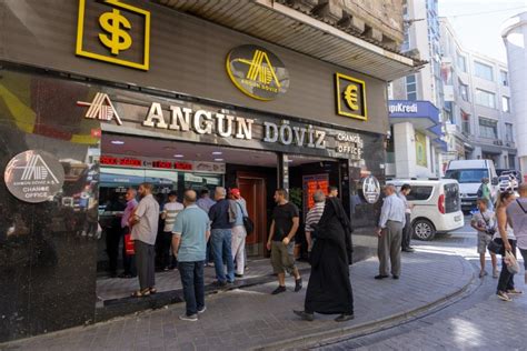 Lira Crisis Helps Turkish Tourism Tr Turkish Lira Payment Gateway