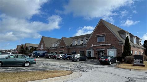 10554 N Port Washington Rd Mequon Wi 53092 Office Space For Lease