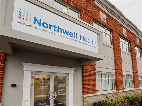 Northwell Opens 10m Multidisciplinary Clinic Opens In Bay Shore Bay