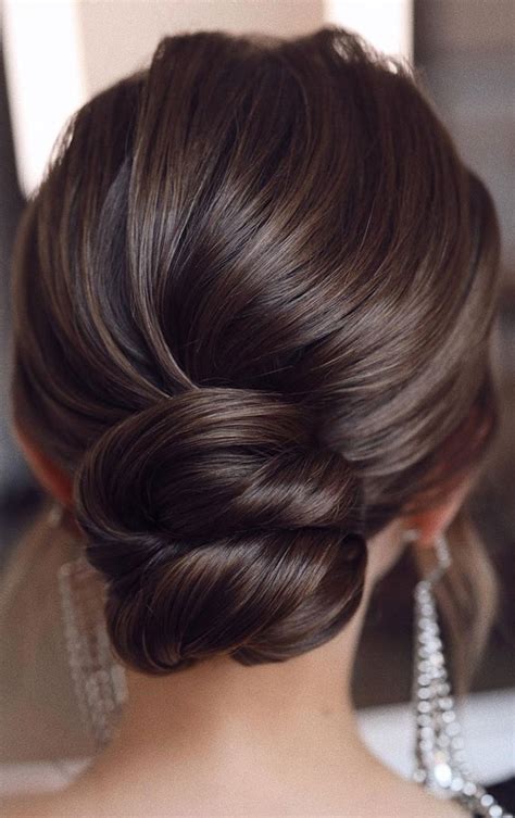 39 The Most Romantic Wedding Hair Dos To Get An Elegant Look Dark Brown
