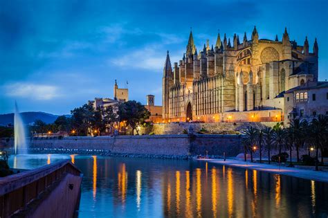 See tripadvisor's 364,210 traveller reviews and photos of palma de mallorca tourist we have reviews of the best places to see in palma de mallorca. Palma de Mallorca travel | Spain - Lonely Planet